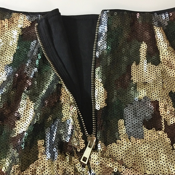 Missguided x Carli Bybel Sequins Camo Mini Skirt - Picture 10 of 13
